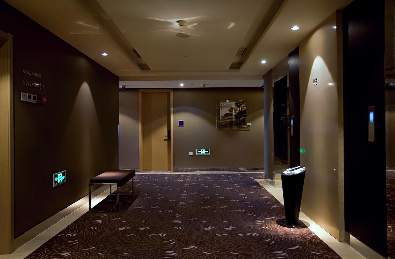 New Dynasty Hotel Kaifeng Exterior photo